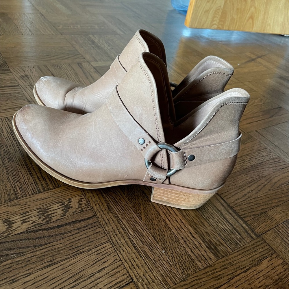 Lucky Brand Booties